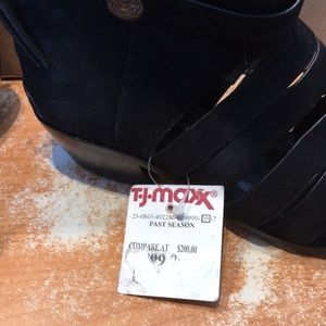Rebecca Minkoff Shoes - Rebecca Minkoff booties Rebecca Minkoff Shoes - Rebecca Minkoff booties